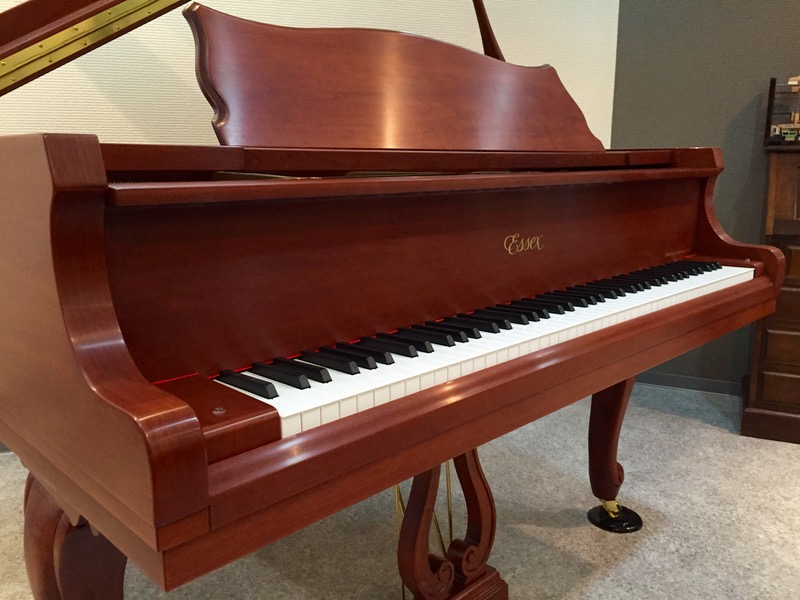 エセックスグランドピアノEGP-155FFフレンチ・プロヴィンシャル