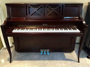 エセックスアップライトピアノEUP-116CTコンテンポラリー