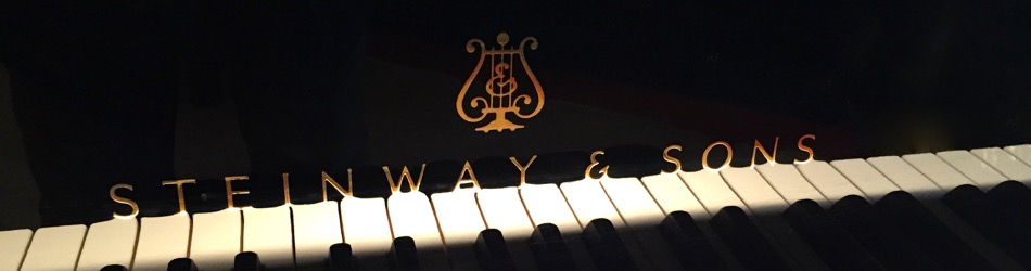 スタインウェイピアノ