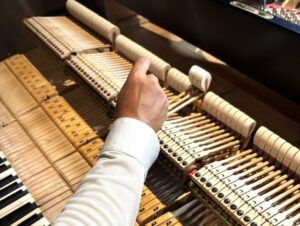 スタインウェイピアノの調律